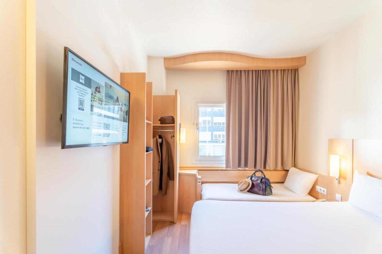 Ibis Madrid Calle Alcala Εξωτερικό φωτογραφία