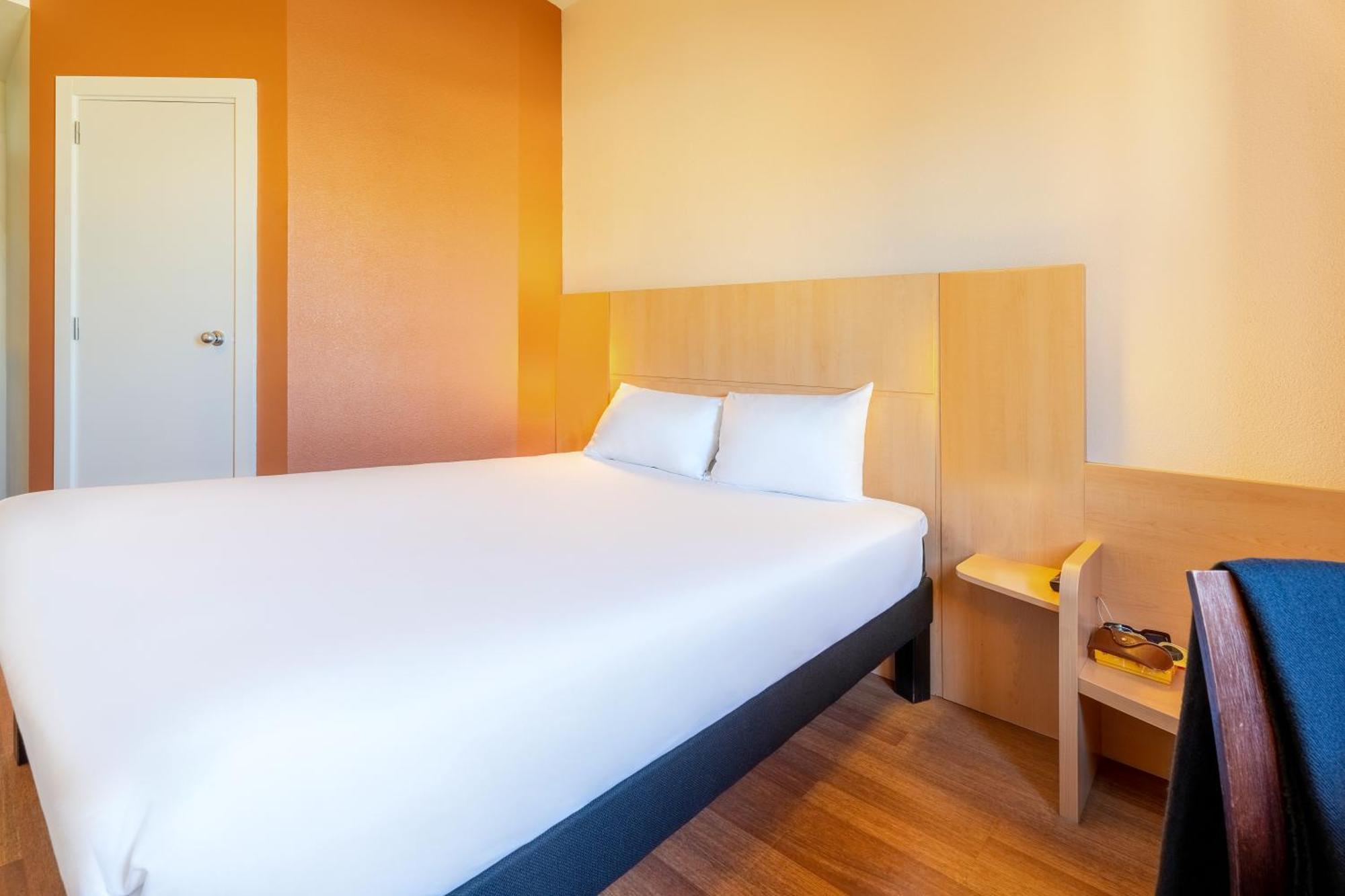 Ibis Madrid Calle Alcala Εξωτερικό φωτογραφία